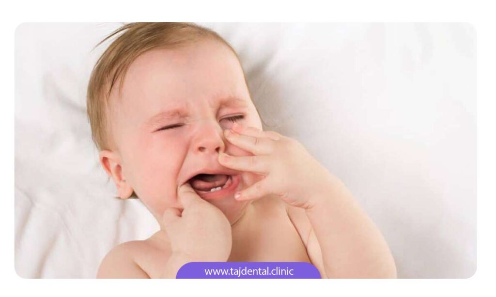 نشانه های دندان درآوردن نوزاد